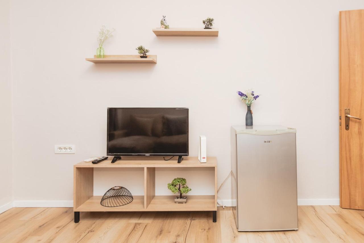 New Apartment At New Bazaar - Tirana City Center Екстер'єр фото