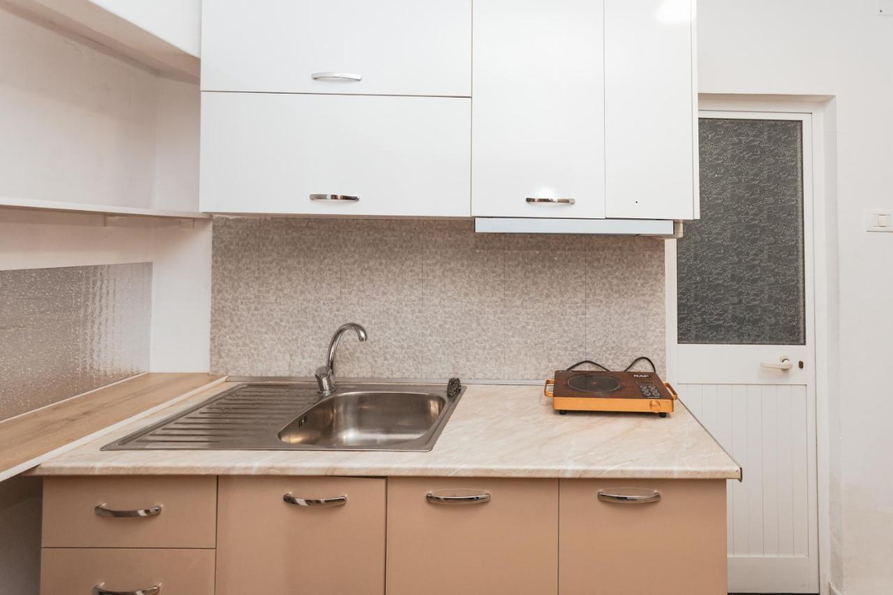 New Apartment At New Bazaar - Tirana City Center Екстер'єр фото