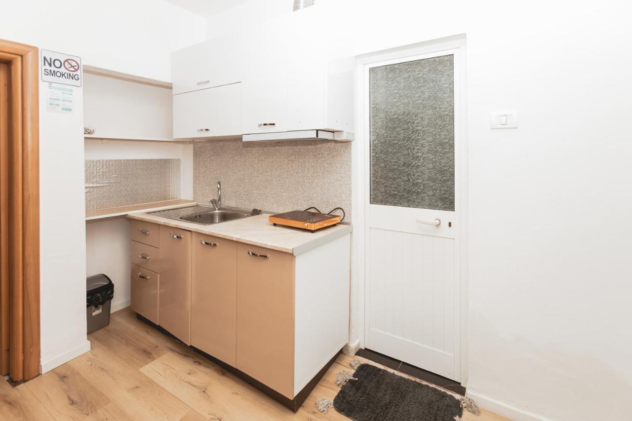 New Apartment At New Bazaar - Tirana City Center Екстер'єр фото